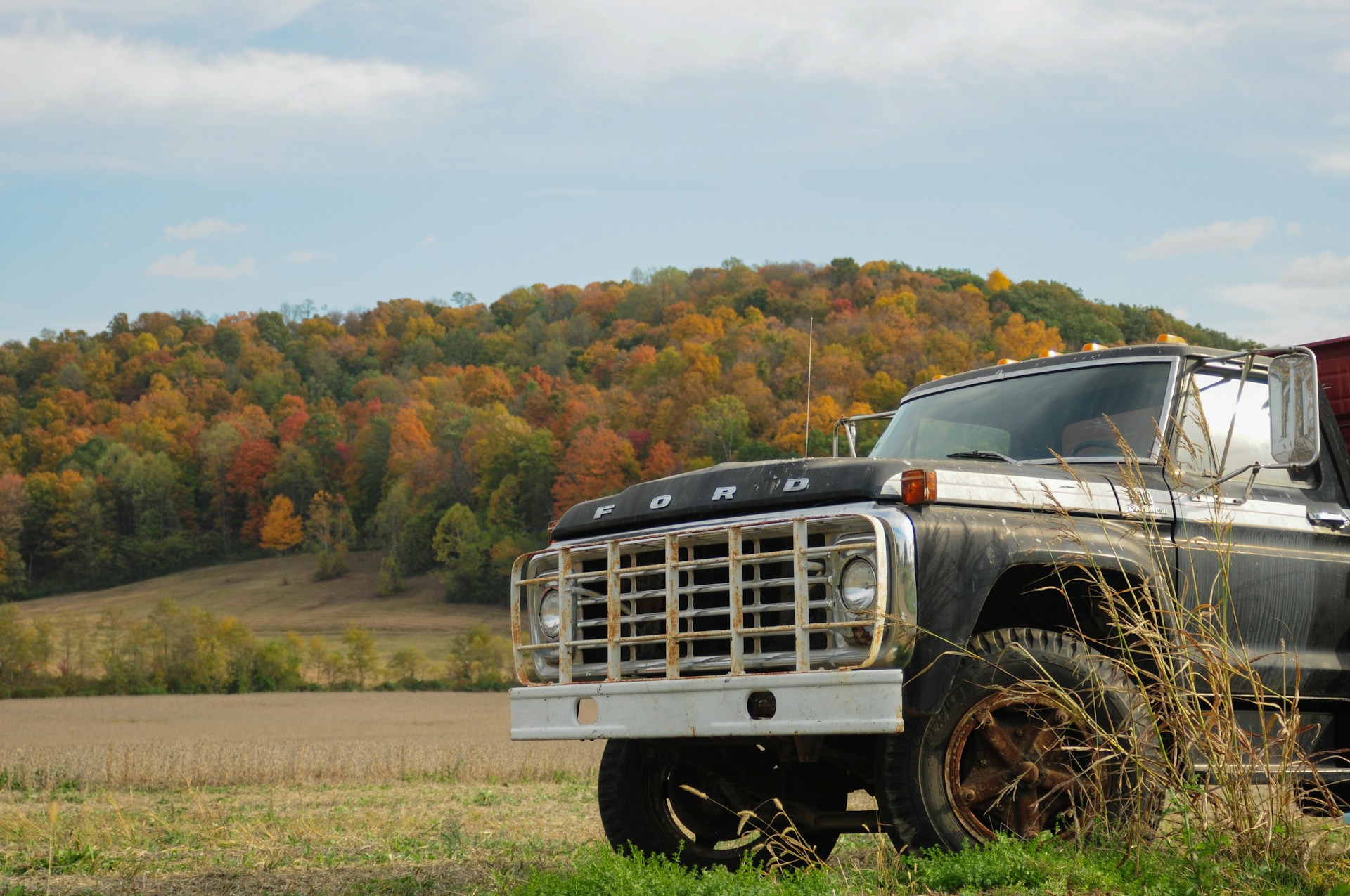 How to Unlock a Truck Door Without a Key